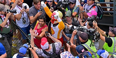 No. 1: Newgarden Executes Rare Last-Lap Pass for First ‘500’ Win