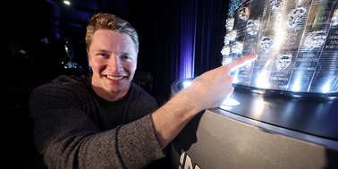 Newgarden Unveils Second Image on Borg-Warner Trophy