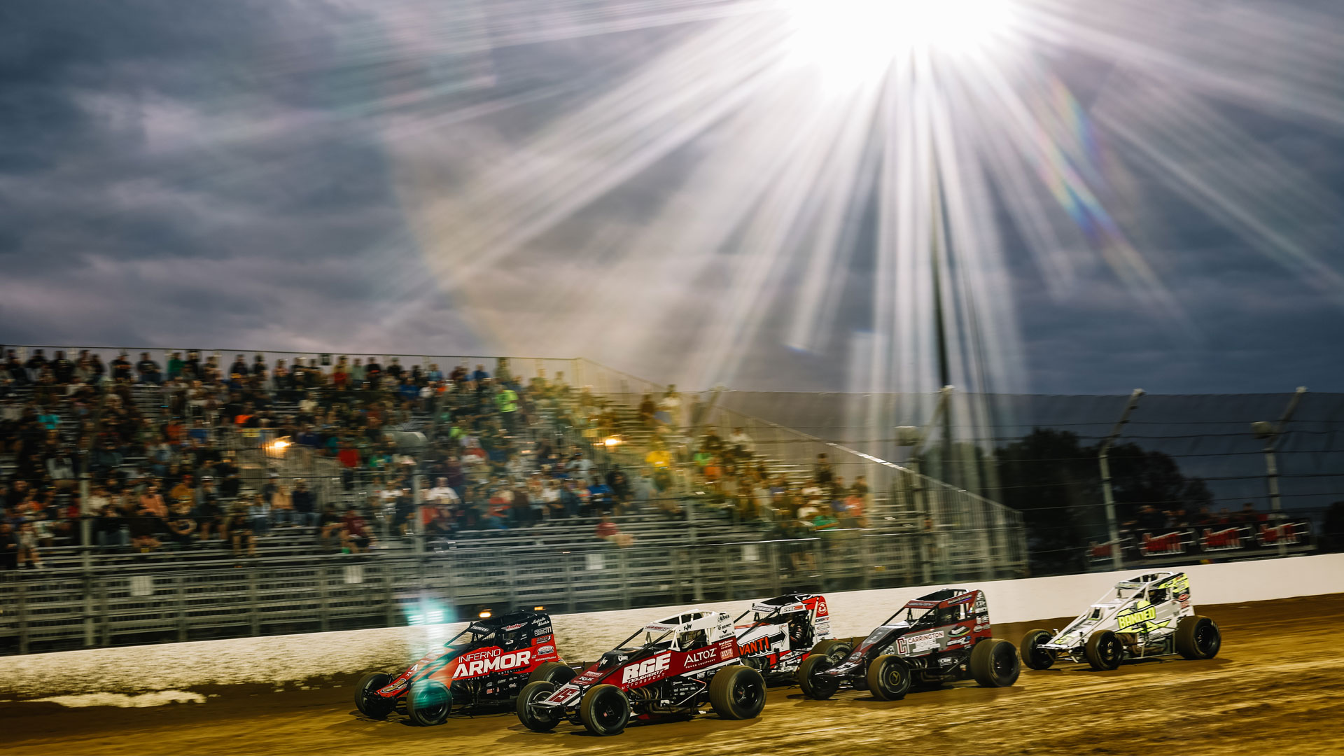 USAC AMSOIL National Sprint Car Championship field on track in 2024